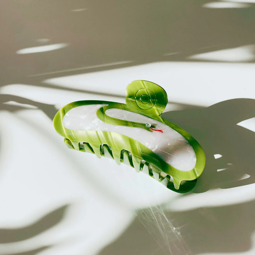 Velvet Claws Hair Clip | Green Snake Hair Claw - Image 3