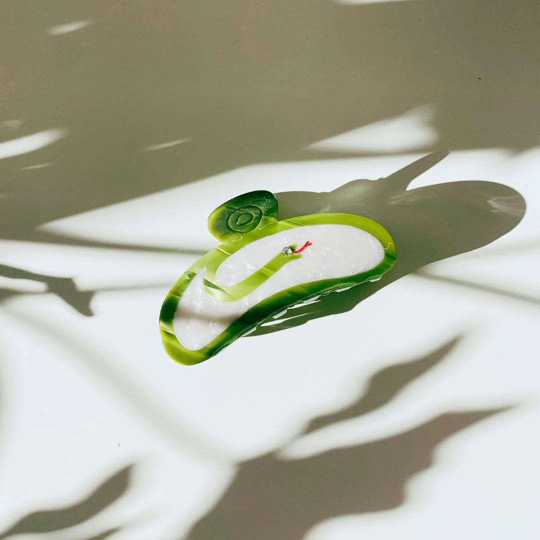 Velvet Claws Hair Clip | Green Snake Hair Claw - Image 6