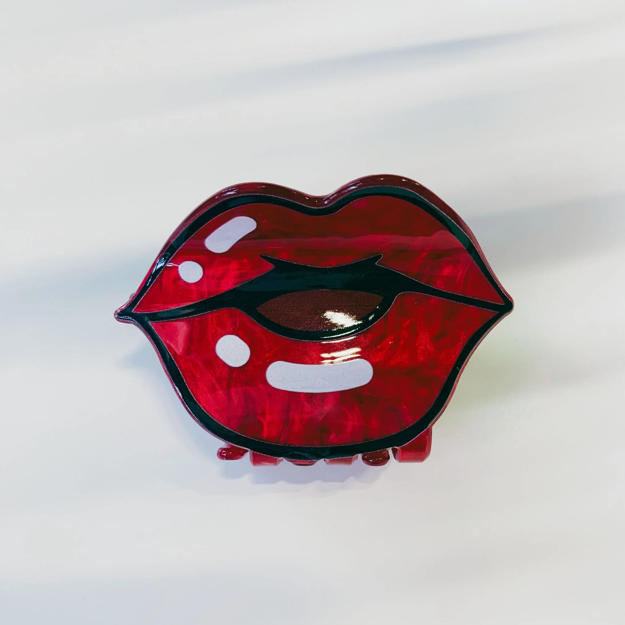 Velvet Claws Pop Art Lips Mini Hair Claw - Image 2