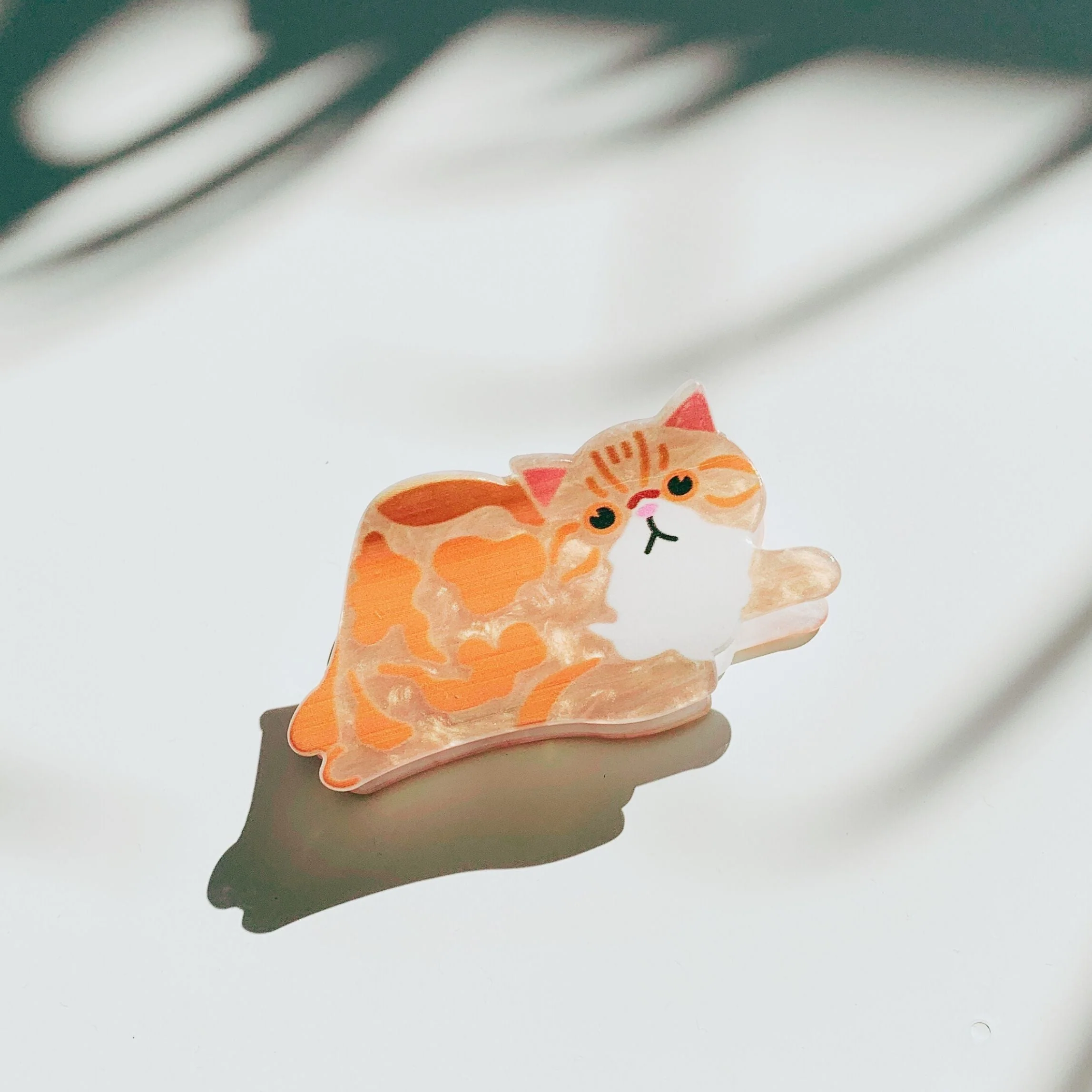 Velvet Claws Mini Orange Cat Hair Claw - Image 2