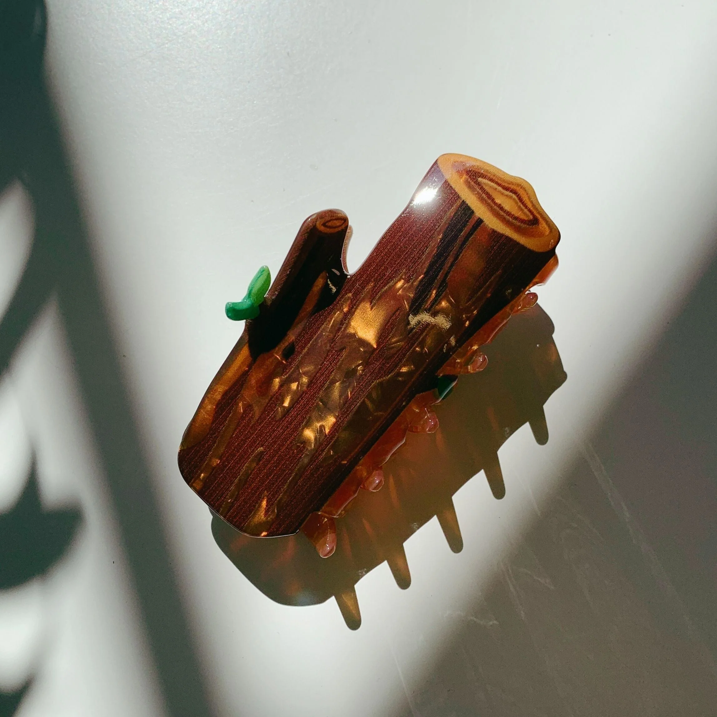 Velvet Claws Wood Log Hair Clip - Image 4