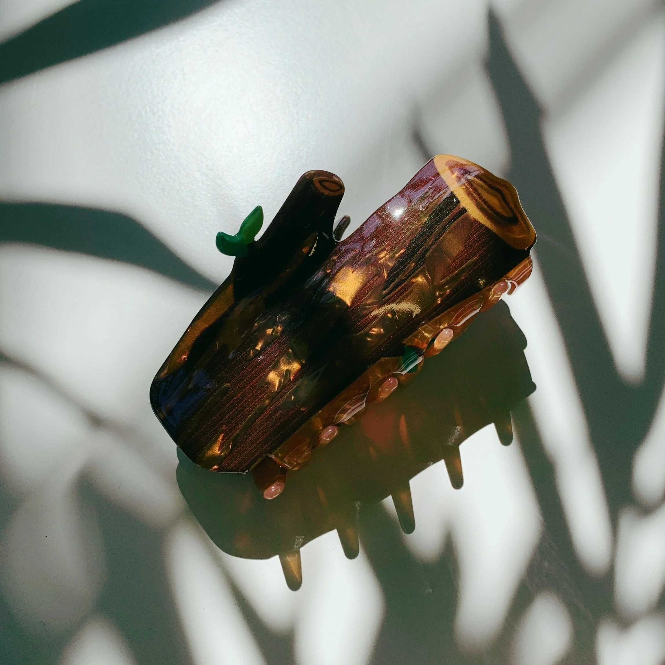 Velvet Claws Wood Log Hair Clip - Image 6