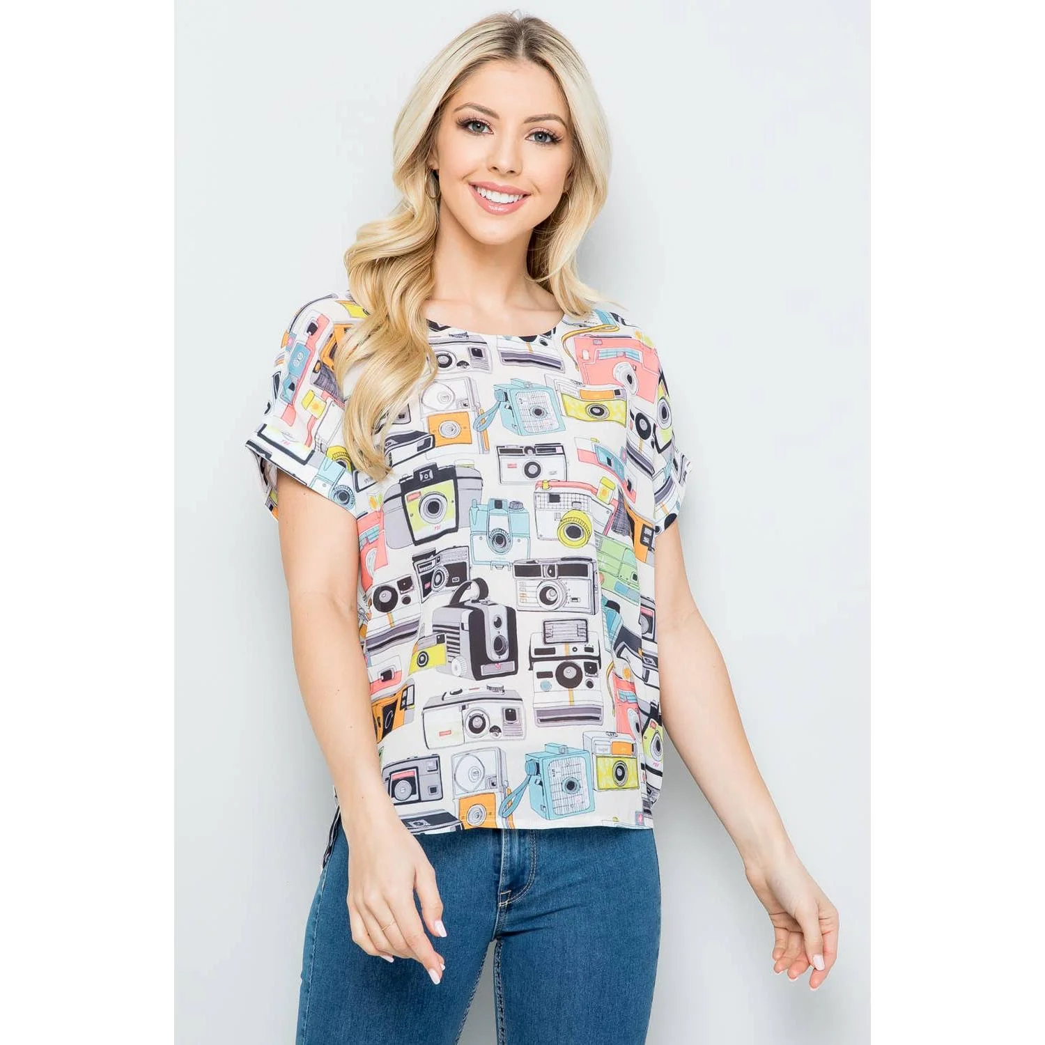 Vintage Camera Print Short Sleeve Top [SM-L] - Image 3