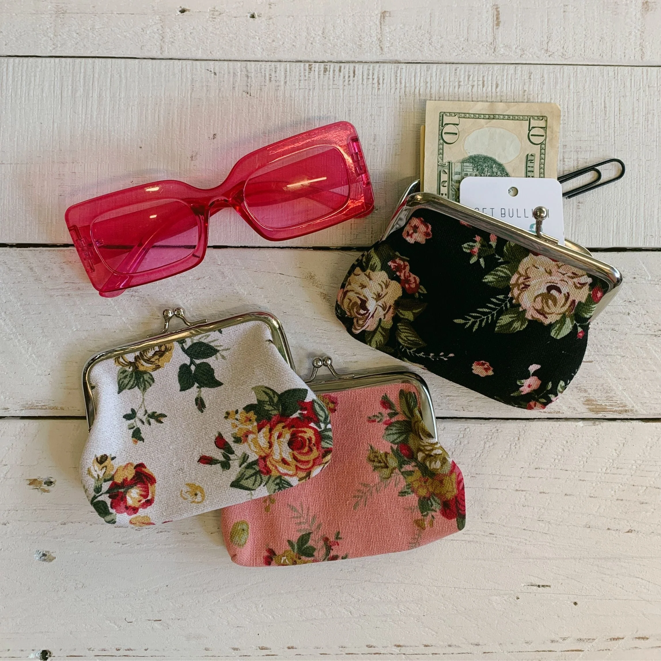 White Floral Coin Purse | Cute Small Trinkets Storage - Image 8
