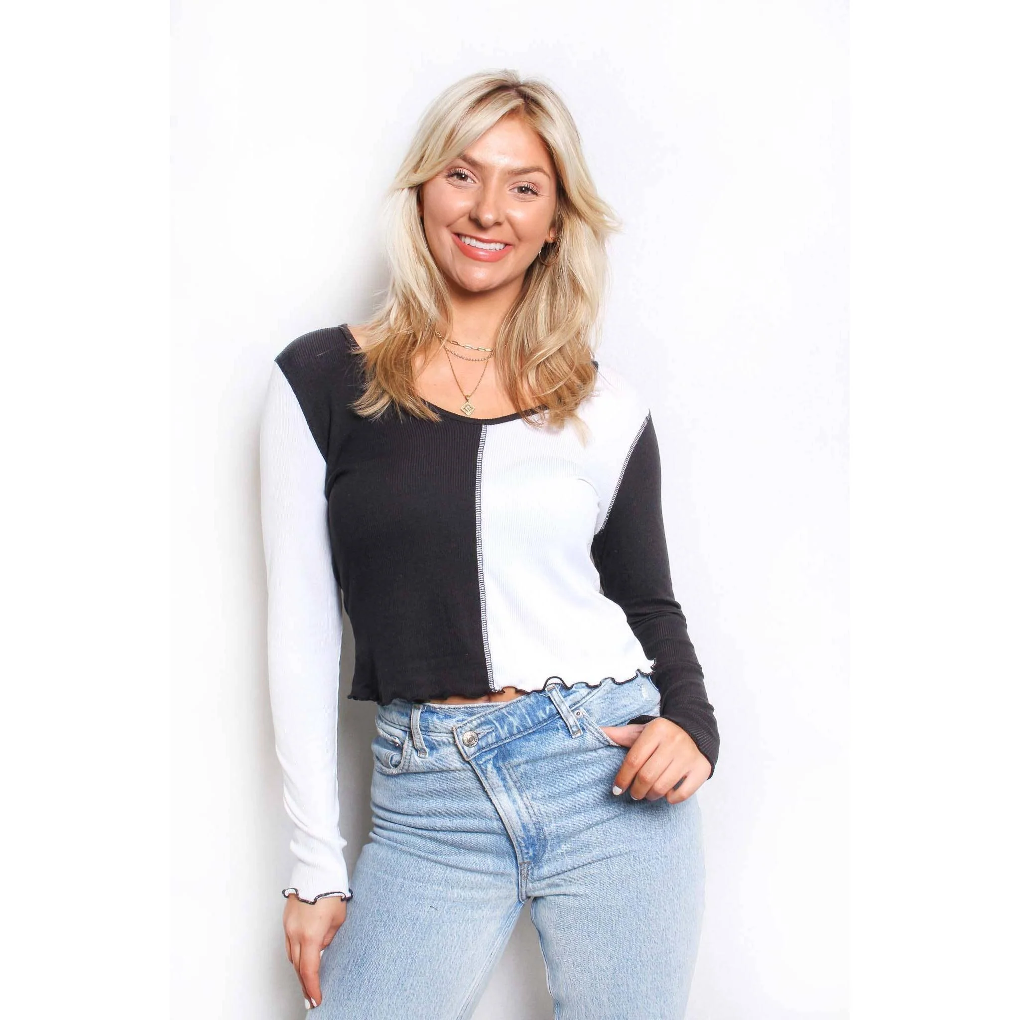 Black & White Cookie Two-Toned Scoop Neck Long Sleeve Top  | Trendy Cropped Fitted Contrast Top [Sizes SM–XL] - Image 5