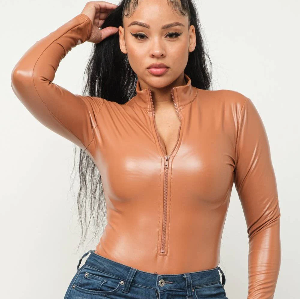Zipper Front Bodysuit in Mocha [Available in SM-L] - Image 3
